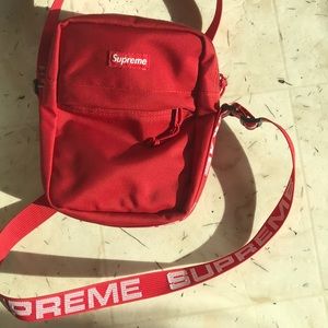 Supreme shoulder bag